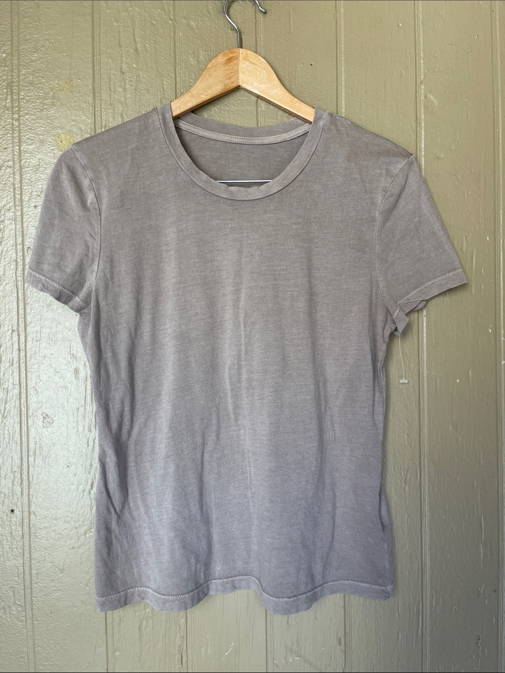 Rowan Tyler Crewneck T-Shirt  in Stone Size M